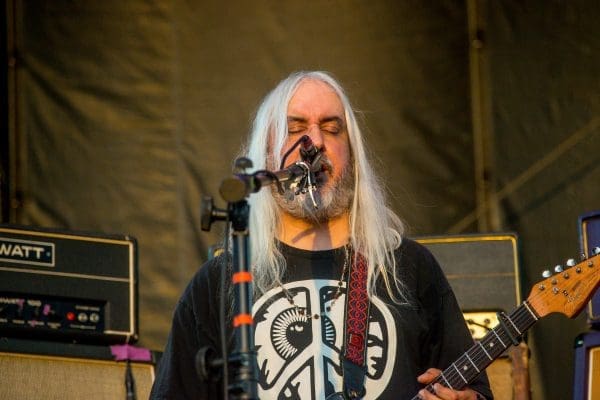 Hear J Mascis’ Cover of Tom Petty and the Heartbreakers’ “Don’t Do Me Like That”
